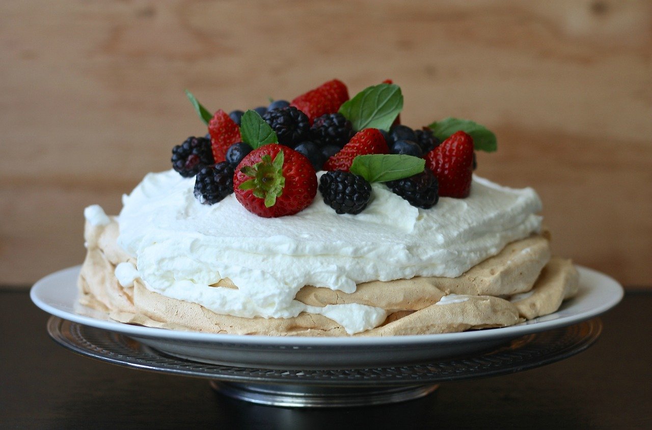 Sweet Honey Pavlova - Ag Manufacturing dba Harvest Lane Honey – Ag Manufacturing dba Harvest Lane Ho